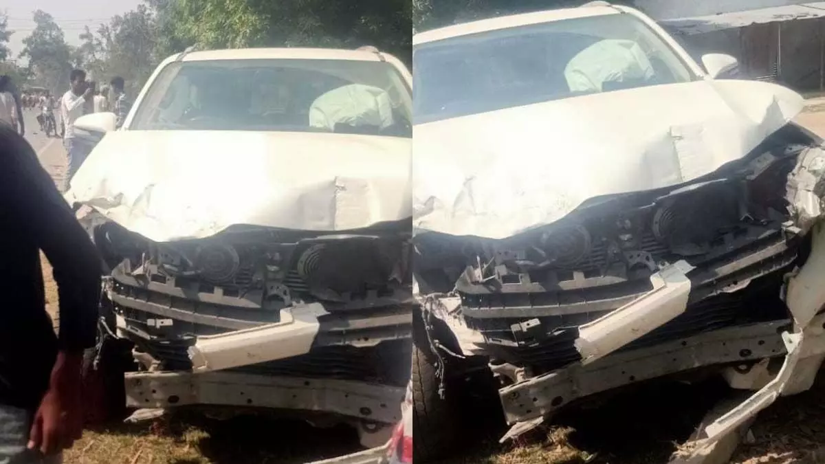 बृजभूषण सिंह के बेटे की कार ने दो लोगों को टक्कर मारी
