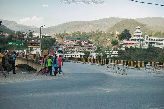 मंडी  के ये पर्यटन स्थल जो   गर्म और ठंडे मौसम के मिश्रण के साथ घूमने का मजा देते हैं