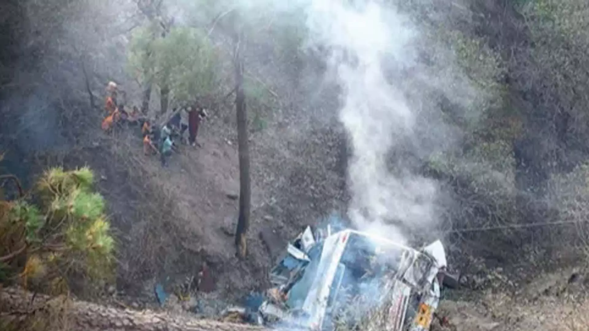 अखनूर दुर्घटना में 22 की मौत, 69 घायल