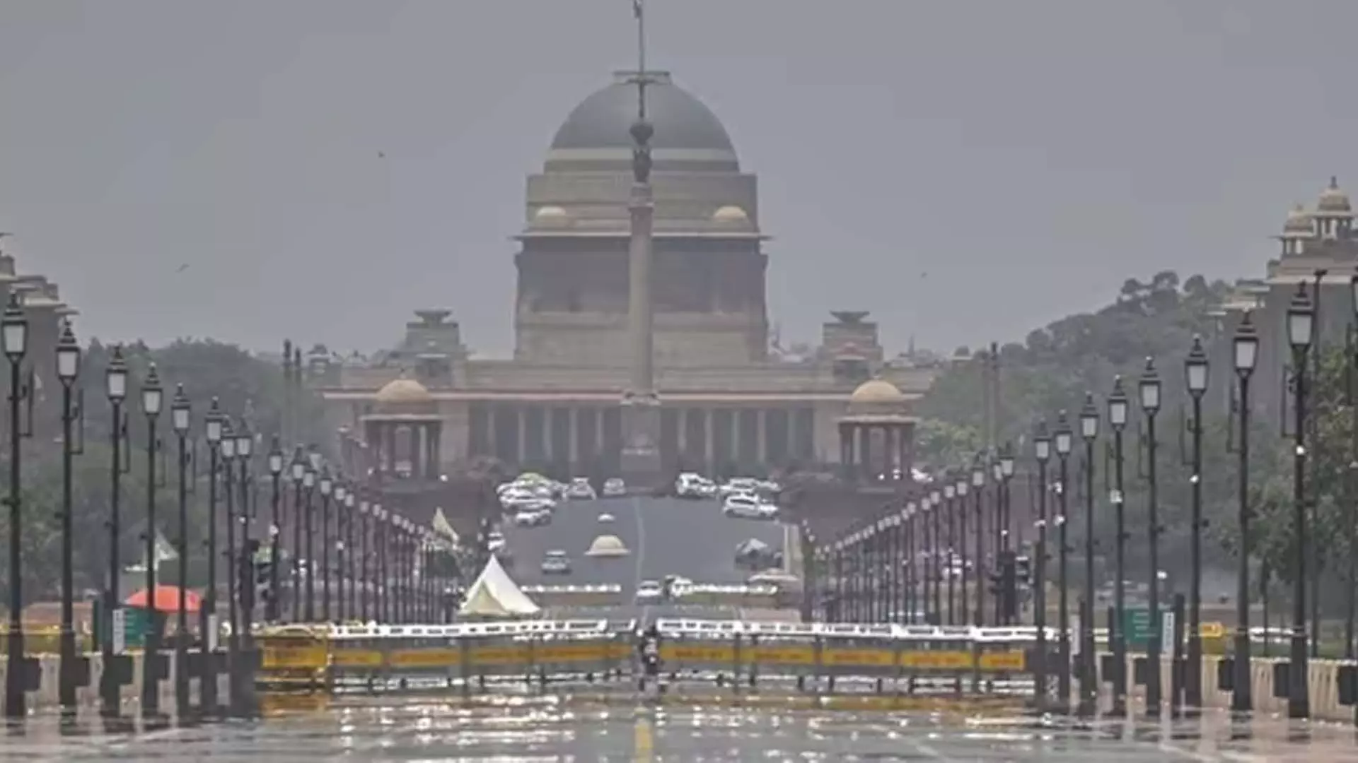 Delhi weather:दिल्ली मौसम, हल्की बारिश से गर्मी से राहत मिलने की संभावना