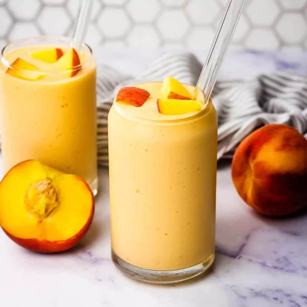 PEACH SMOOTHIE RECIPE: घर में बनाए हेअल्थी  Peach smoothie जानिए Recipe
