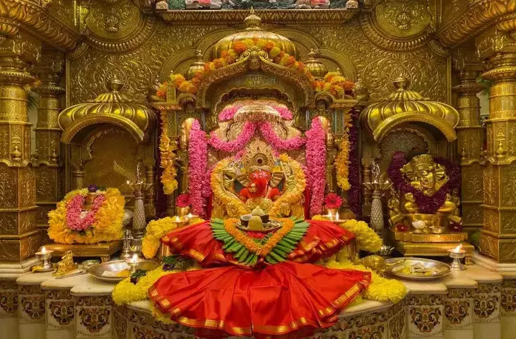 Siddhivinayak temple : सिद्धिविनायक मंदिर में आने वालों की हर मुराद होती है पूरी