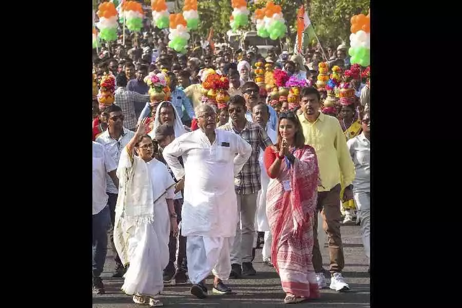 Lok Sabha elections: तृणमूल के दमदम उम्मीदवार सौगत रॉय को अंतिम जीत का भरोसा