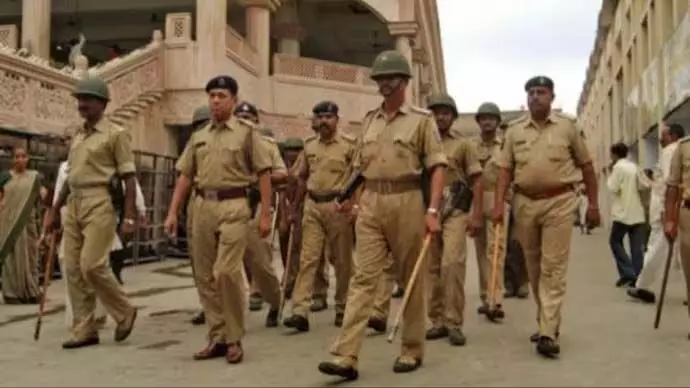 Ashok Nagar: शख्स ने तलवार लेकर किया महिला का अपहरण करने का प्रयास, पहले कर चूका था घिनौनी हरकत