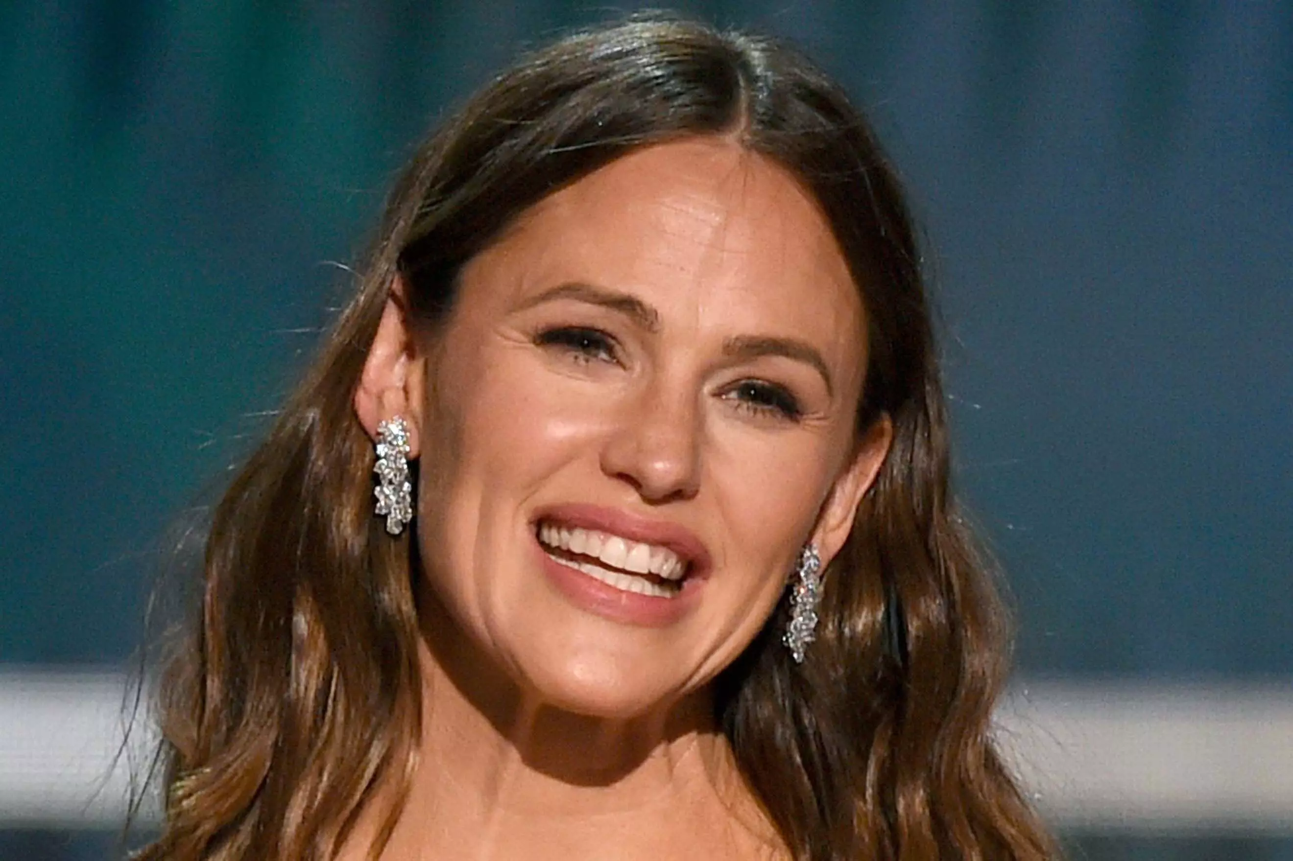 West Virginia: Jennifer Garner ने बेटी वायलेट एफ्लेक की कॉलेज योजनाओं के बारे में खुलासा होने पर प्रतिक्रिया व्यक्त की