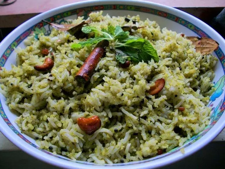 Pudina Rice Recipe:गर्मियों में बनाये पुदीना राइस जानिए रेसिपी