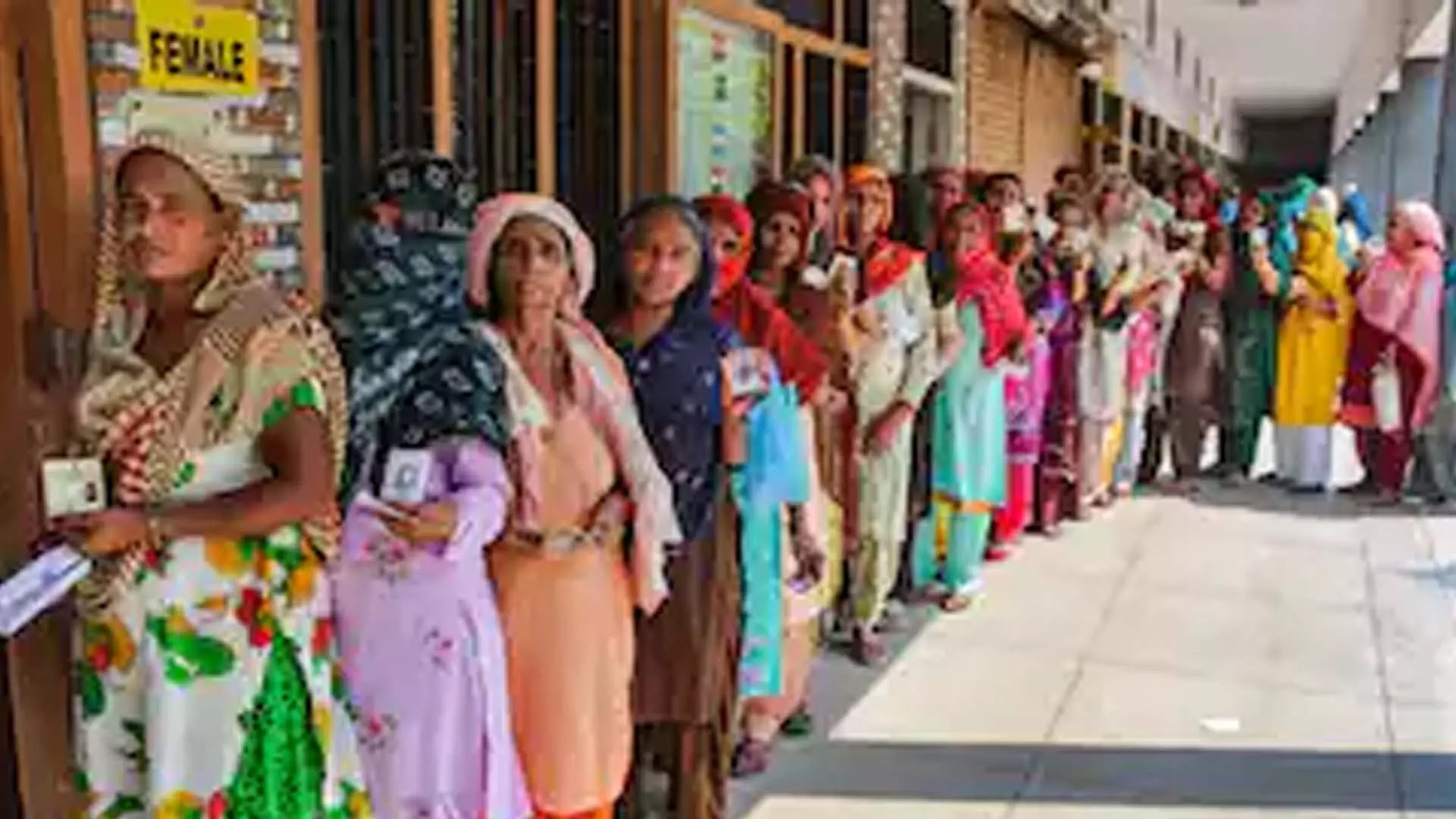 New Delhi: लोकसभा चुनाव, सातवें चरण में मतदान तेज