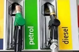 Petrol Price: पेट्रोल और डीजल की कीमतें हुई अपडेट , आज के रेट