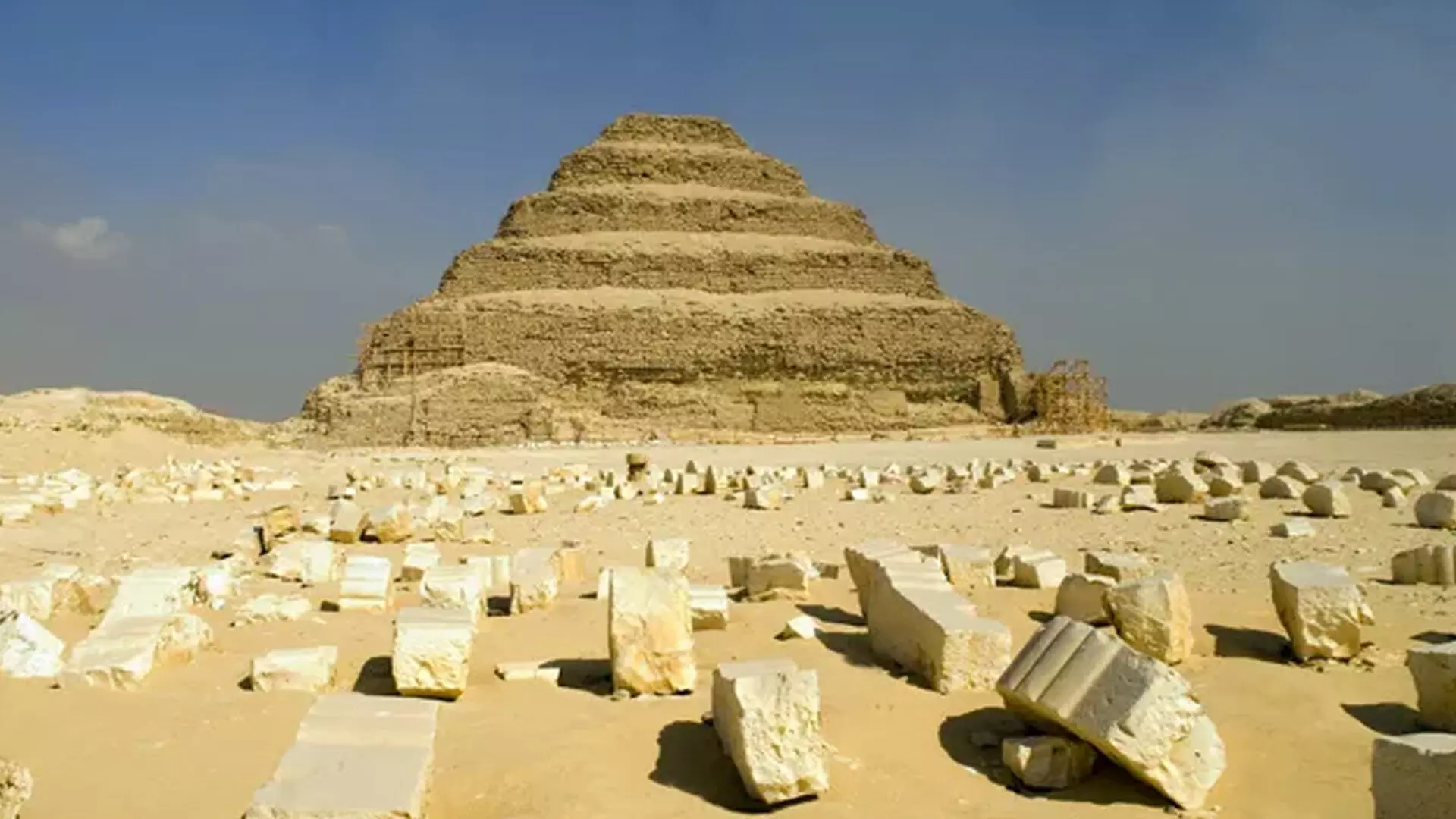 Saqqara कब्रिस्तान में इतने सारे प्राचीन मिस्रवासियों को क्यों दफनाया गया?