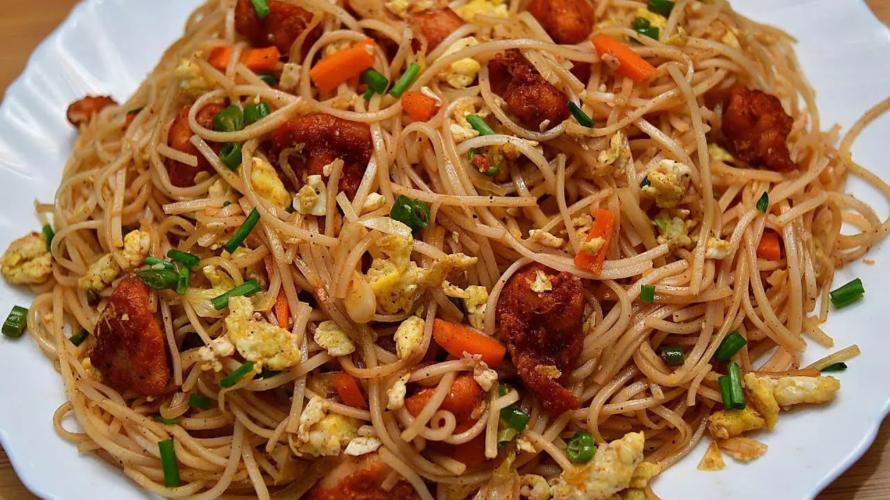 Chicken Noodles:  चिकन नूडल्स की जानिए रेसिपी