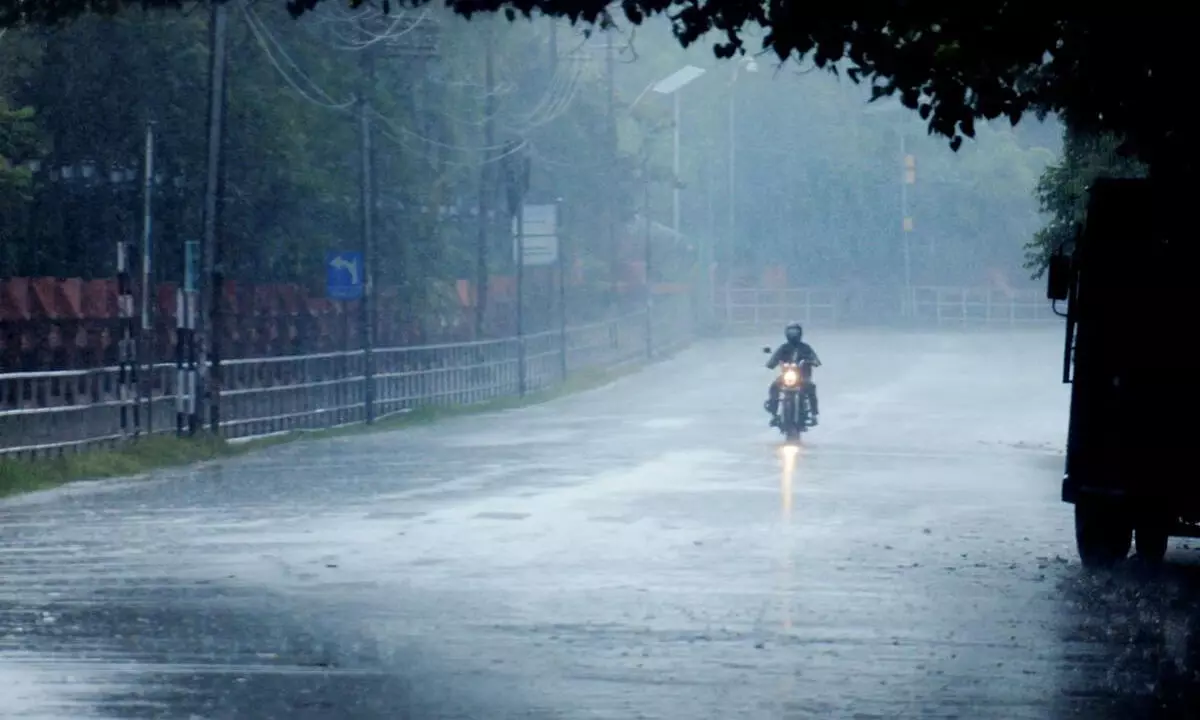 Telangana News: तेलंगाना में 6 जून तक बारिश का येलो अलर्ट