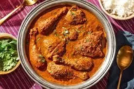 Masaledar Chicken Curry: डिनर में कुछ स्पेशल खाना चाहते हो तो चिकन करी रेसिपी  ट्राई करो