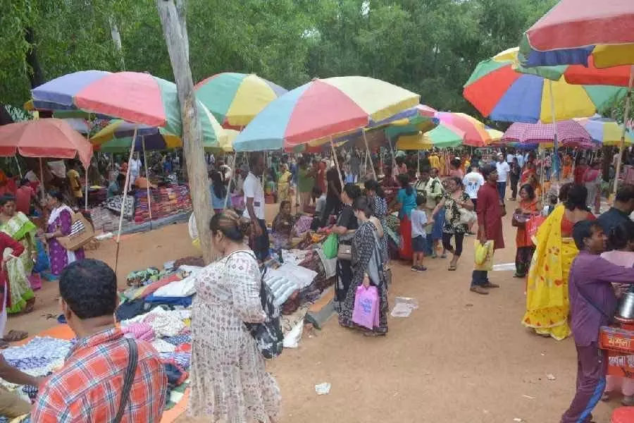 Siliguri News: ग्रामीण बाजार पर्यटकों को स्थानीय शिल्प, व्यंजनों का स्वाद चखने में मदद करेगा
