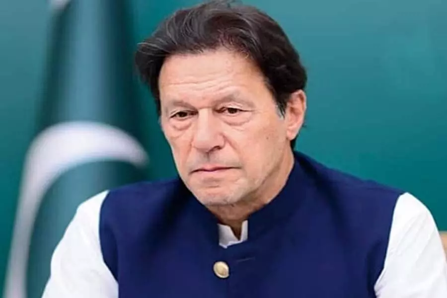 Pak High Court ने इमरान खान और उनकी पत्नी के अवैध विवाह मामले को स्थानांतरित करने की मांग स्वीकार की