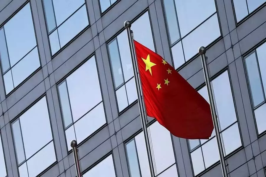 Beijing  का दावा है कि UK ने चीनी सरकारी अधिकारियों को जासूस के तौर पर किया भर्ती
