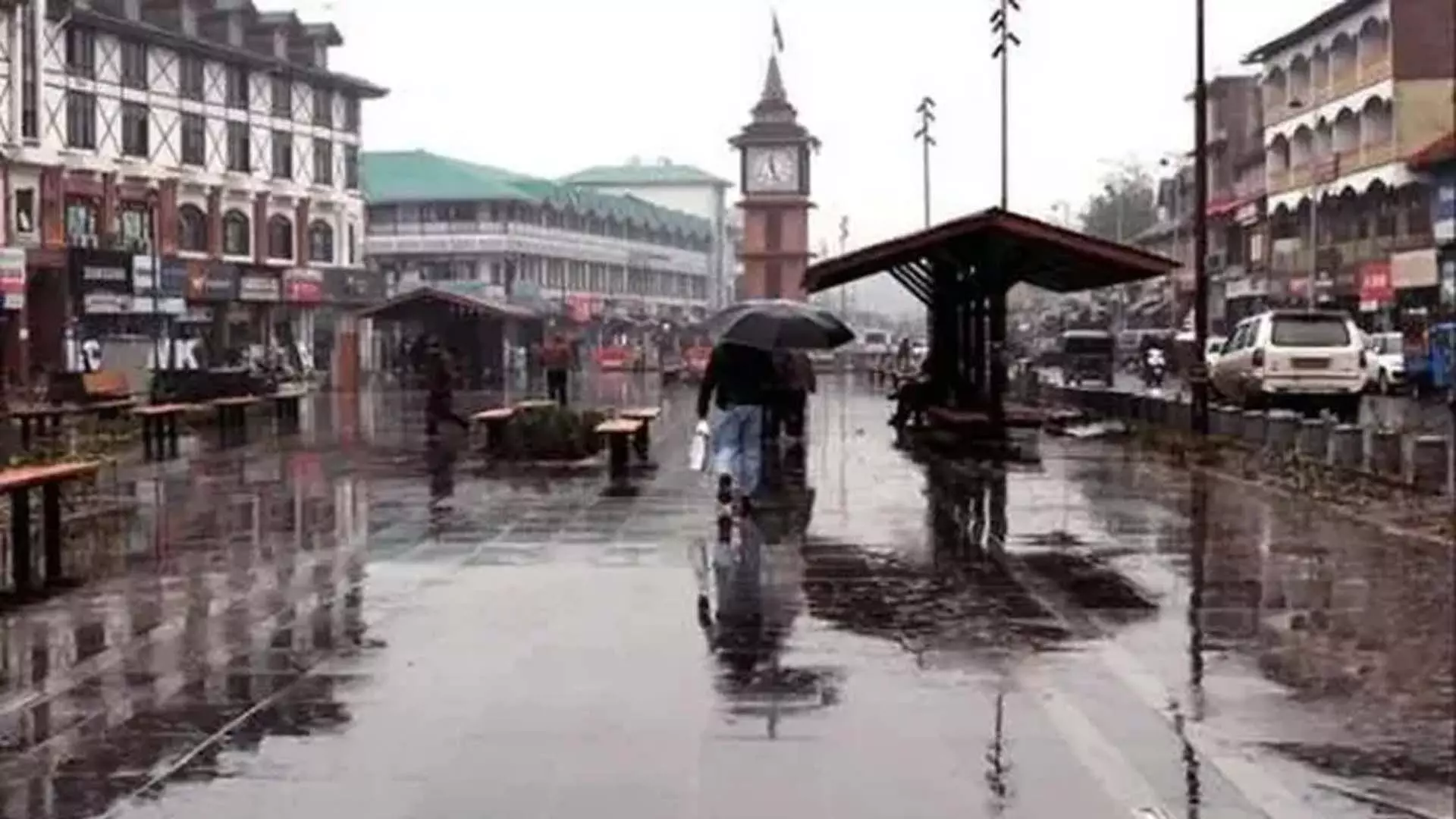 Jammu and Kashmir में हल्की बारिश के अनुमान के बीच पारा चढ़ा