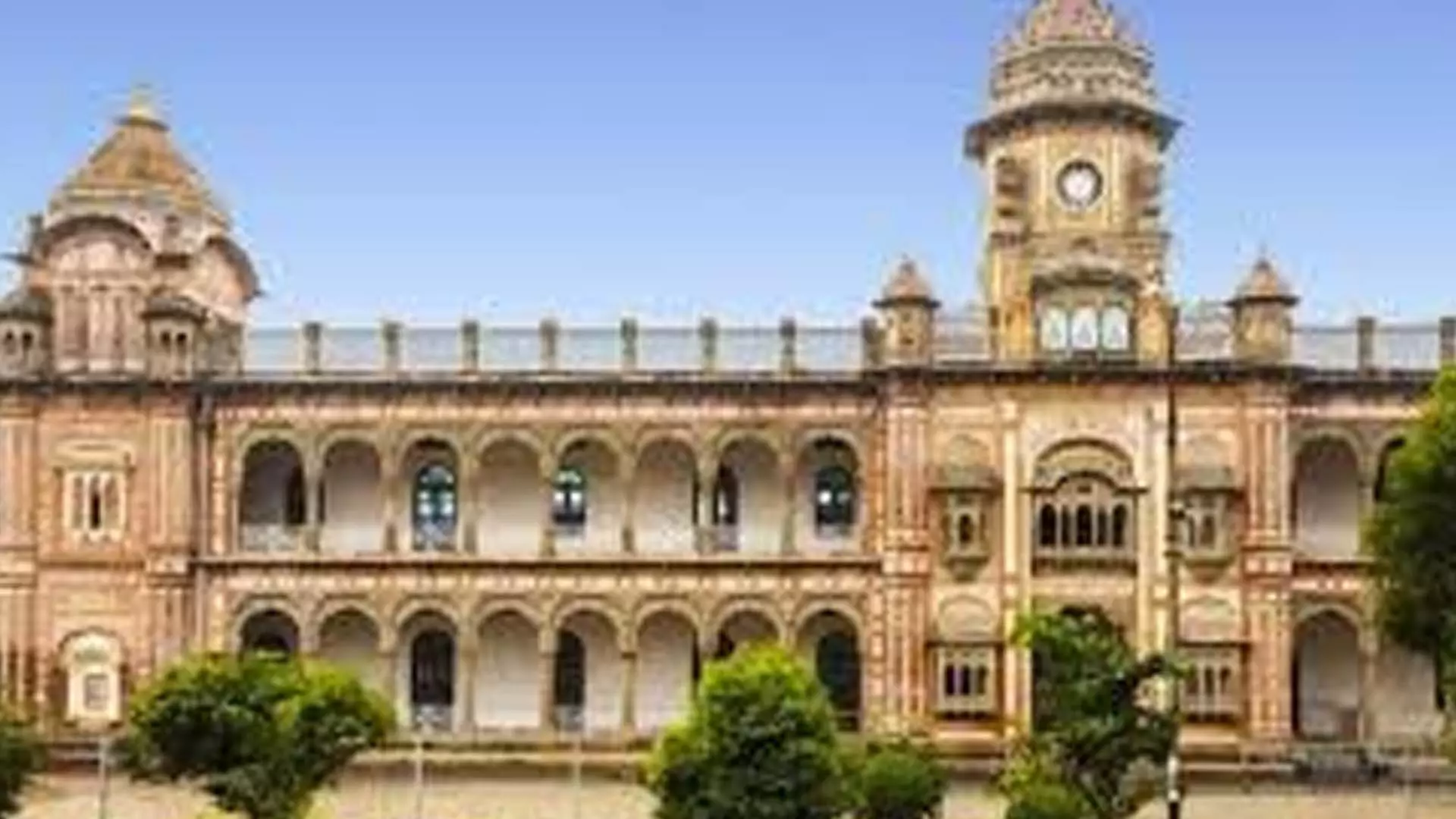 Treval: भारत के 8 शाही महल पेश करते हैं शानदार वास्तुकला का प्रदर्शन