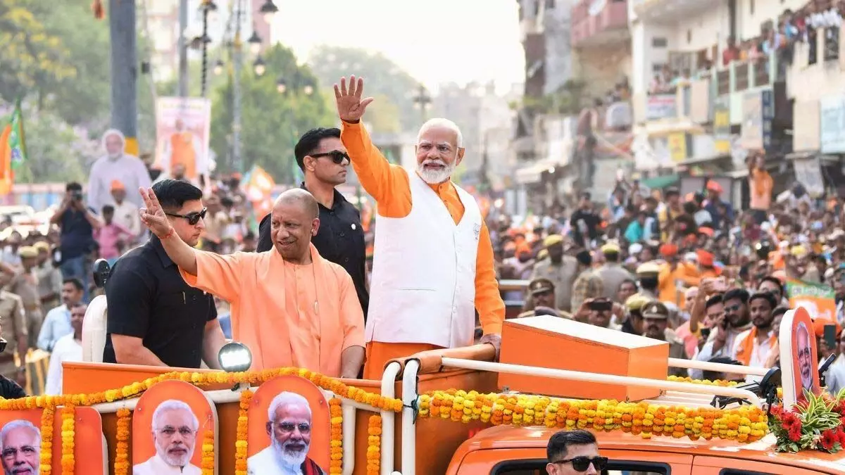 Varanasi: पीएम मोदी ने काशी से हैट्रिक लगाई लेकिन वोटों का अंतर 3 लाख से अधिक गिरा