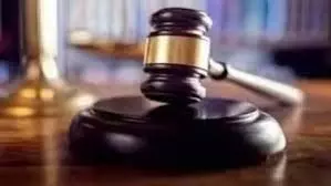 Indore News: अपनी 14 वर्षीय बेटी से दुष्कर्म करने वाले सौतेले पिता को 20 वर्ष की जेल