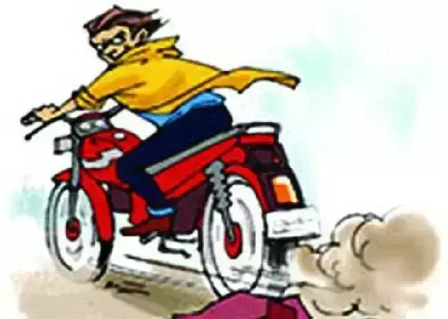 Begusarai: लक्ष्मी नारायण महायज्ञ देखने गये युवक की बाइक हुई चोरी