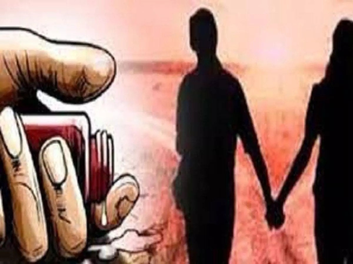 Farrukhabad: पारिवारिक विवाद के चलते दंपती ने खाया जहर , पत्नी की मौत और पति की हालत नाजुक