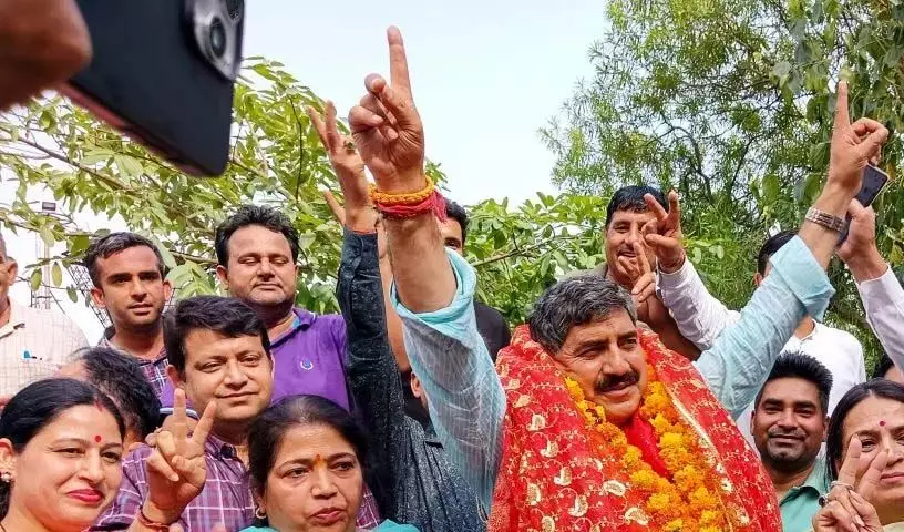 Jammu: भाजपा उम्मीदवारों की लगातार तीसरी बार जीत