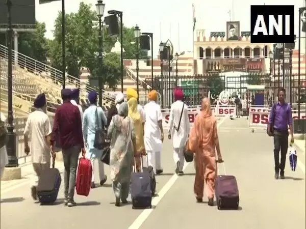 Pakistan ने गुरु अर्जन देव कार्यक्रम में शामिल होने के लिए भारत के सिख तीर्थयात्रियों को 962 वीजा जारी किए