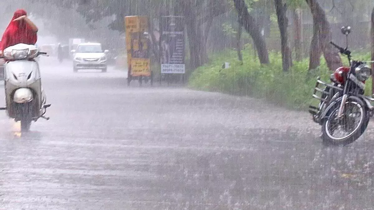 Delhi-NCR में बदला मौसम का मिजाज