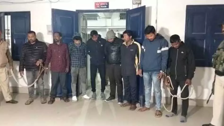 ASSAM NEWS : हलेम पुलिस ने असम में बड़े चोरी गिरोह का भंडाफोड़ किया, 8 गिरफ्तार