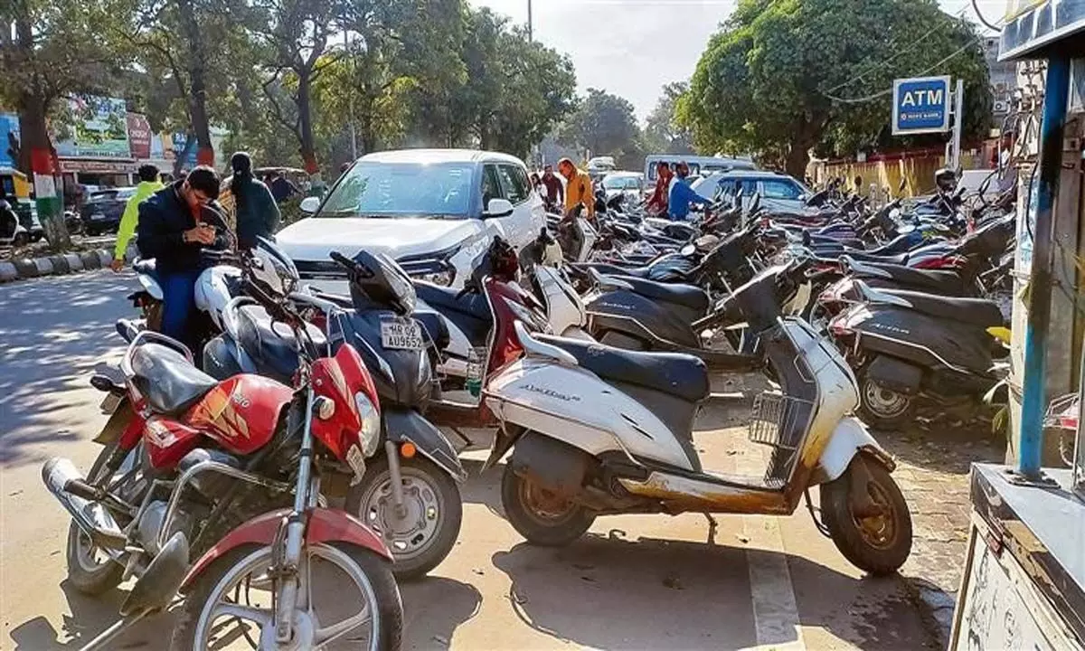 HARYANA NEWS: यमुनानगर में मोटर गैराज और पार्किंग की कमी से जाम की समस्या