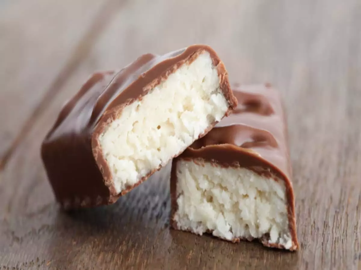 Coconut chocolate : बच्चों के लिए बनाएं हेल्दी कोकोनट चॉकलेट बार