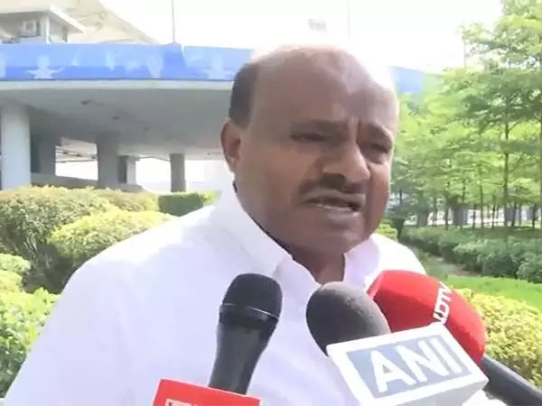 Karnataka : जेडी(एस) नेता एचडी कुमारस्वामी ने कहा, हम प्रधानमंत्री मोदी के साथ हैं, केवल एनडीए से हाथ मिला रहे हैं