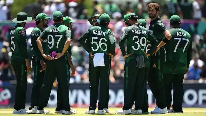 Cricket: अमेरिका से हार के बाद कामरान अकमल ने पाकिस्तान को खरी-खोटी सुनाई