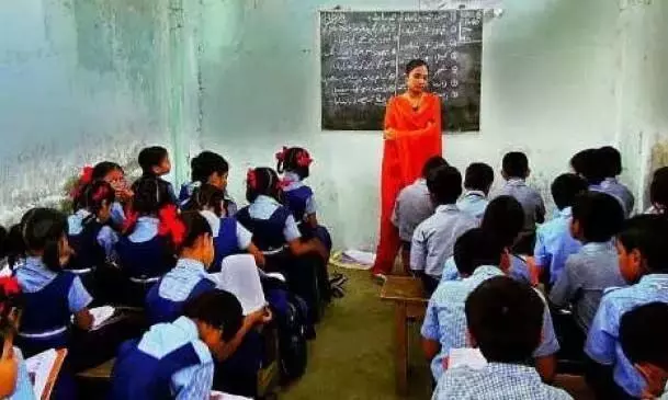 Andhra Pradesh News:  एपी ने स्कूल शिक्षकों / हेड्स नेशन के तबादलों को स्थगित रखा