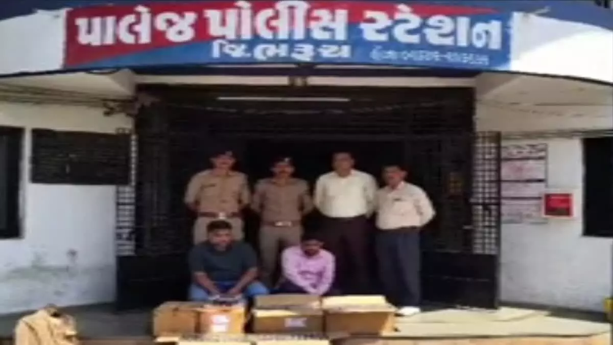 Bharuch के पालेज से भारी मात्रा में नशीली कफ सिरप जब्त