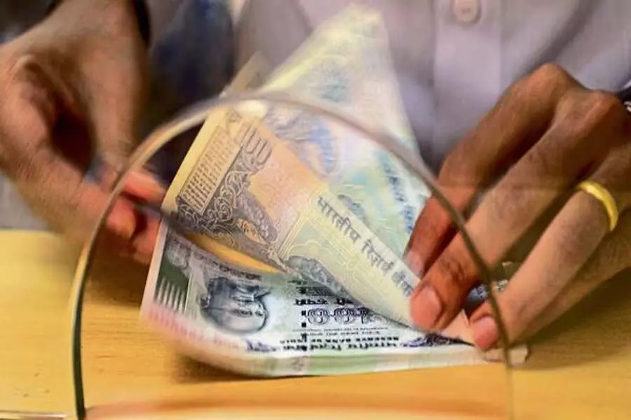 भारत का विदेशी मुद्रा भंडार 4.84 अरब डॉलर बढ़कर 651.5 अरब डॉलर के नए सर्वकालिक उच्च स्तर पर पहुंचा