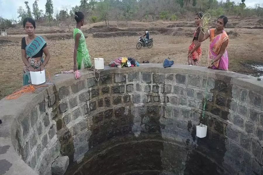 Maharashtra : मराठवाड़ा में 11 में से पांच प्रमुख बांधों में पानी नहीं बचा, बाढ़ का कहर जारी