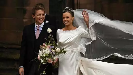 World: ड्यूक ऑफ वेस्टमिंस्टर की शादी की झलक