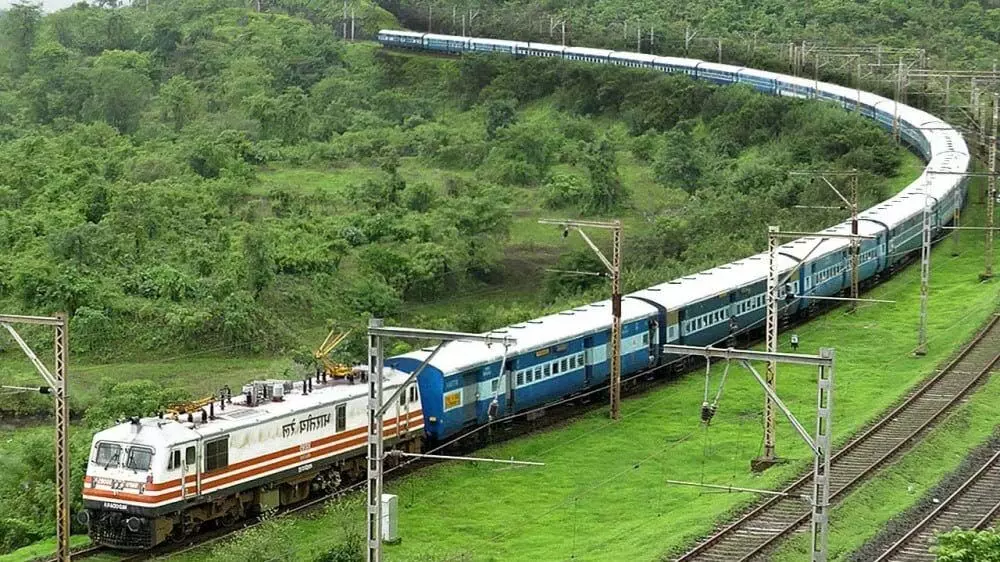 Gujarat :  राजकोट मंडल में ट्रैक कार्य के कारण 29 जून तक ट्रेनें प्रभावित