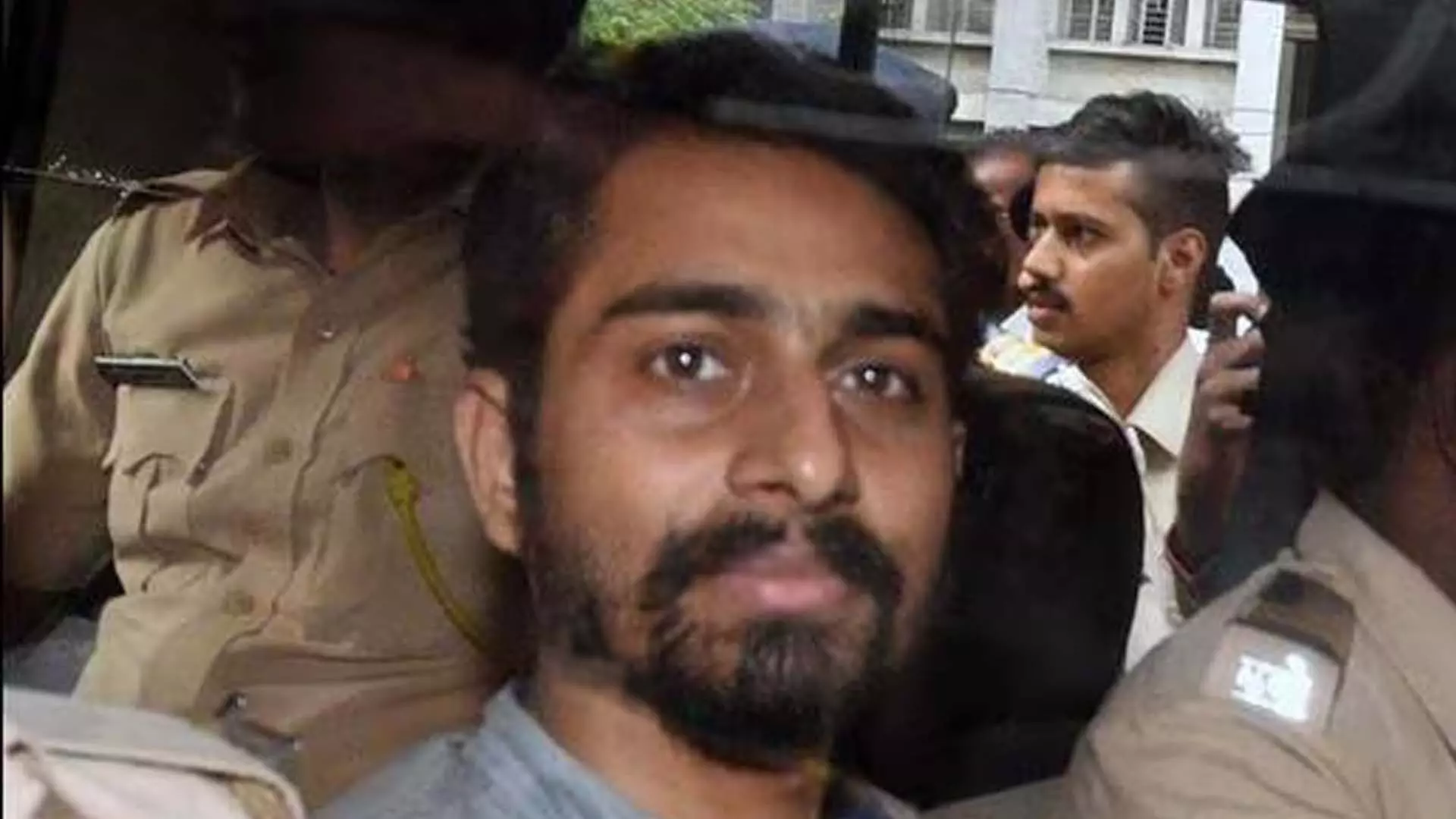 MUMBAI:  एनआईए कोर्ट ने महेश राउत को अस्थायी जमानत देने से किया इनकार
