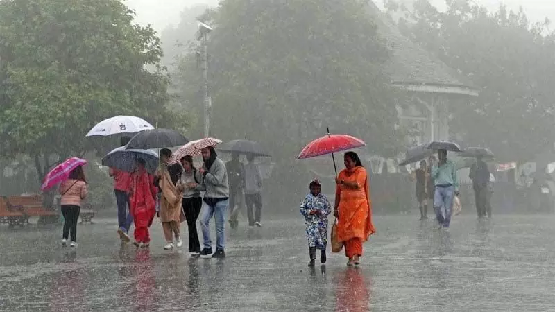 Gujarat Weather : गर्मी के बीच दक्षिण गुजरात और सौराष्ट्र में बारिश का अनुमान