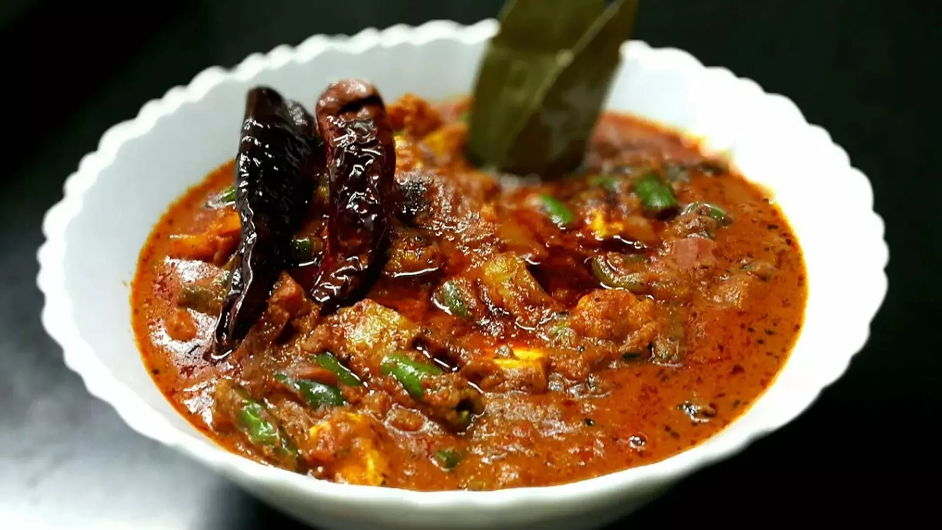 Kolhapuri:महाराष्ट्र की बेमिसाल डिश है वेज कोल्हापुरी मेहमान को आ जाएगा मजा