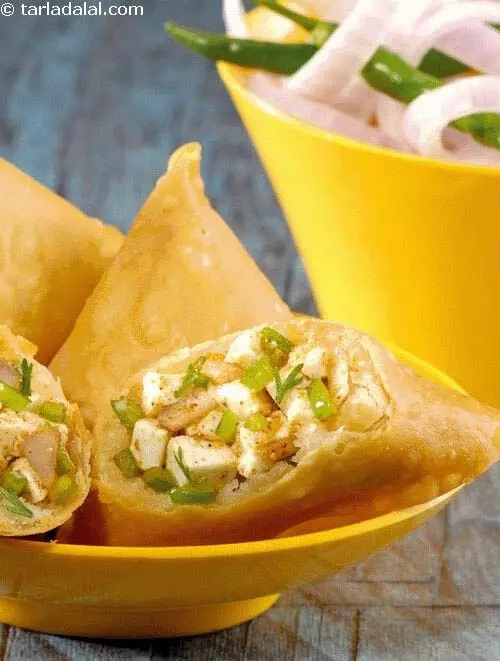 PANEER SAMOSA :अब घर पर बनाइये टेस्टी और हेअल्थी पनीर समोसा जानिए रेसिपी