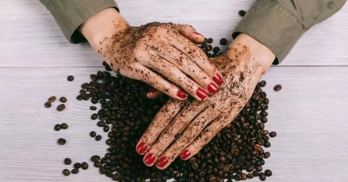 Coffee benefits for skin and hair: कॉफी त्वचा और बालों के लिए है बेहद फायदेमंद