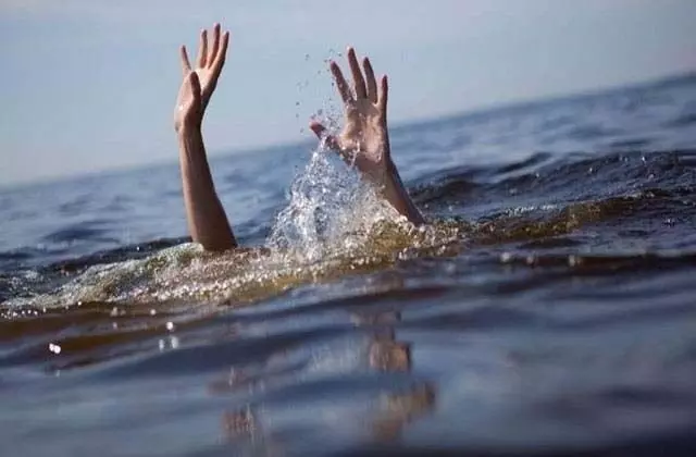 Death by drowning in Narmada river: गर्मी में नर्मदा नदी में नहाने गए, डूबने से 4 की मौत