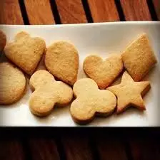 Eggless Butter Cookies: बिना अंडे के अब घर पर बनाये ये बटर कुकीज जानिए इसकी  रेसिपी