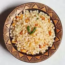 Sabudana dal khichdi: घर पर बनाए साबूदाना दाल खिचड़ी जानिए इसकी रेसिपी