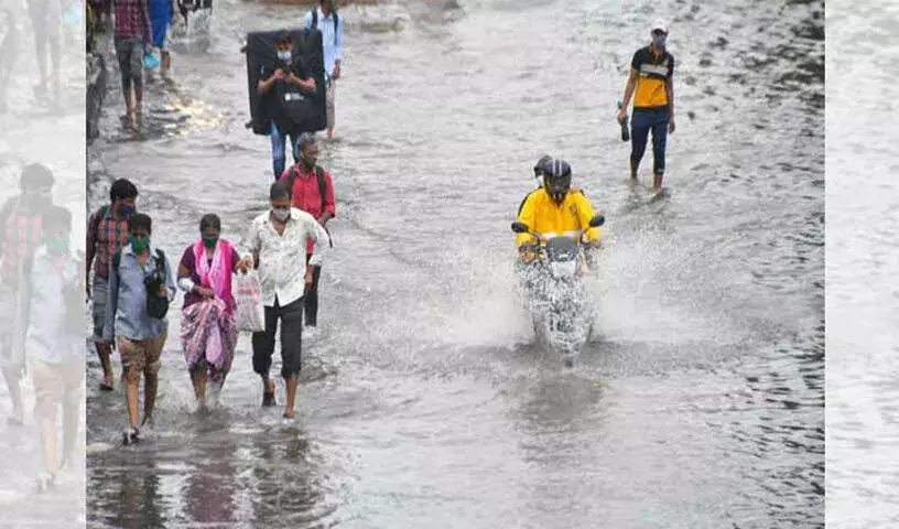 Mumbai News: मुंबई और उसके पड़ोसी इलाकों में पिछले 24 घंटों में भारी बारिश