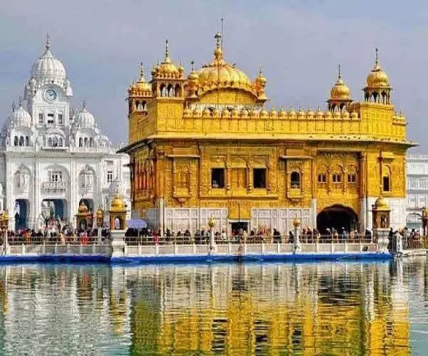 Identity of Amritsar: अमृतसर की पहचान स्वर्ण मंदिर के साथ ये जगहें भी बन रही हैं