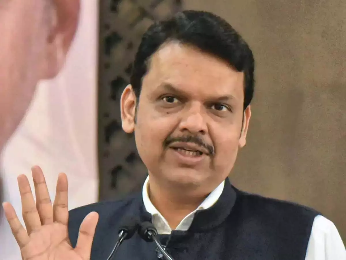 Fadnavis: NCP ने स्वतंत्र प्रभार वाले राज्यमंत्री के बजाय कैबिनेट में जगह की मांग की